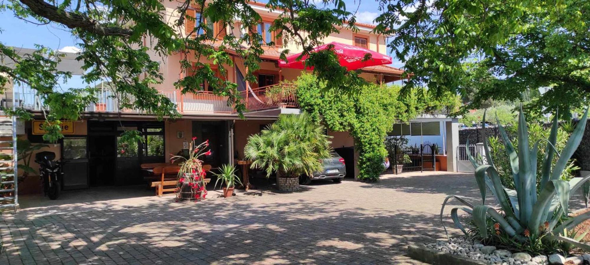 Guesthouse Skofije Ob Parenzani Spodnje Skofije Buitenkant foto