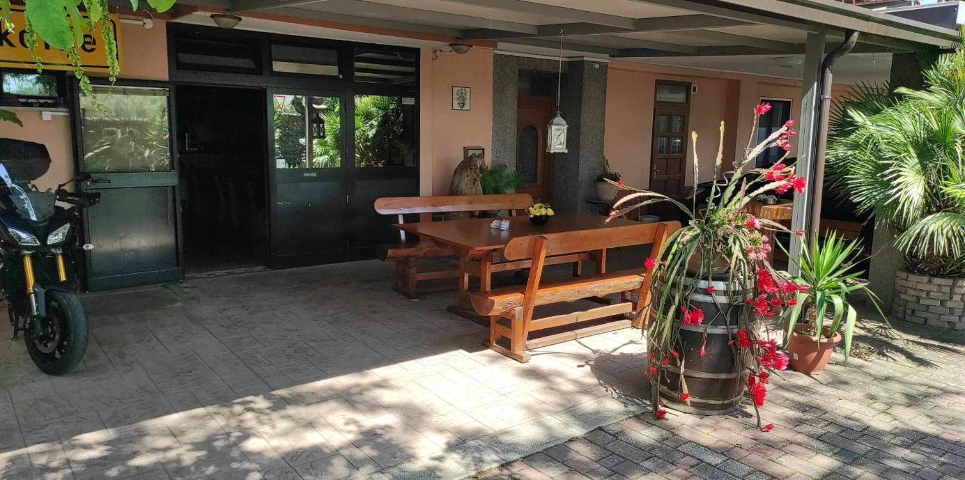 Guesthouse Skofije Ob Parenzani Spodnje Skofije Buitenkant foto